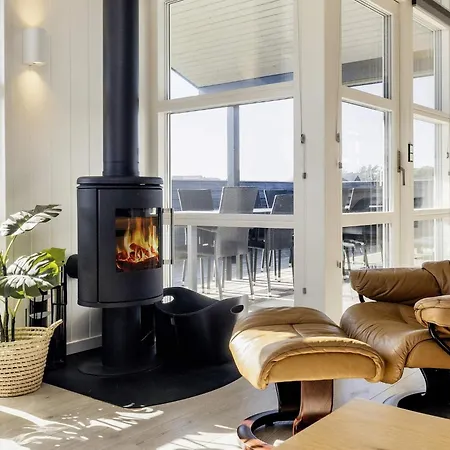 Holiday home 10 Person In L Kken Lokken